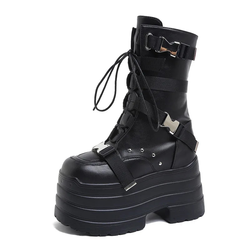 2026 New Punk Style Platform Women's Booties Luxury Dark Rivet Side Zipper Design Women's Rock Biker Boots Fall Winter Style